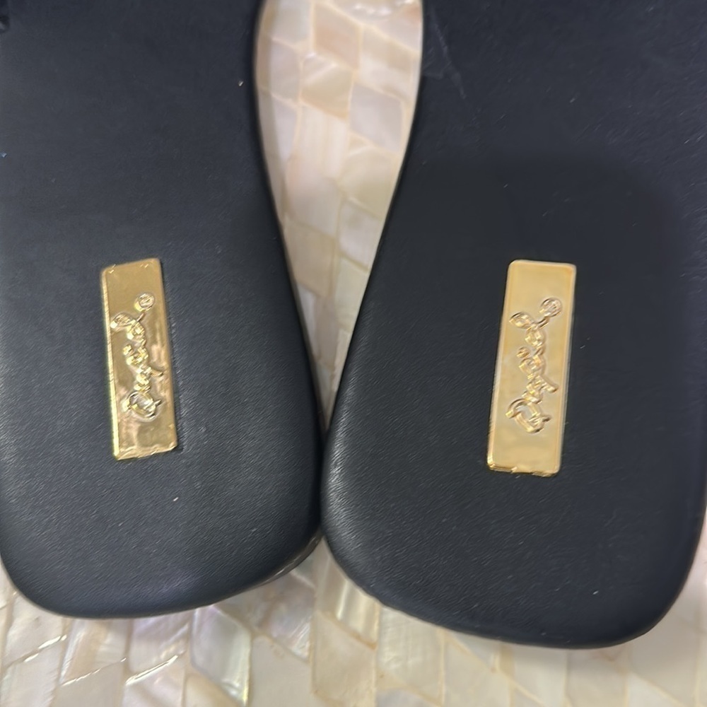 Qupid Black Faux Leather Slipper In Size 10 - Picture 5 of 8